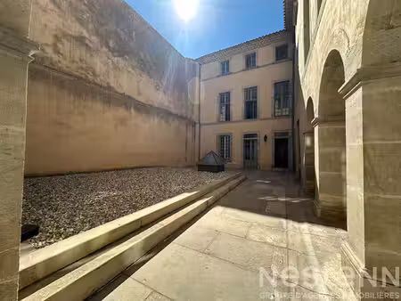 location appartement t2 meublé en centre-ville de carcassonne avec cuisine équipée et plac