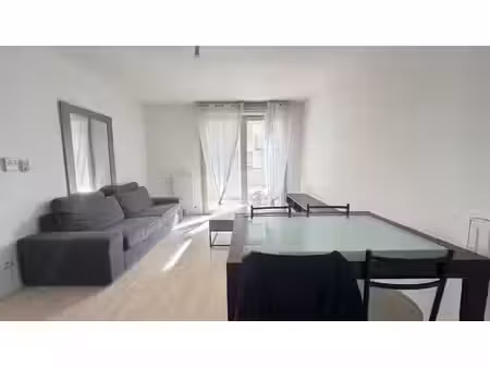 appartement 2 pièces à louer à évry courcouronnes - réf. 17488