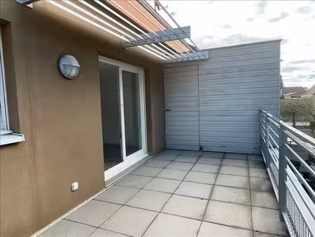 appartement - rdc - 90 83 m2 - 4 pièces - non meublé
