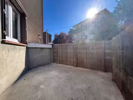 clermont-ferrand quartier marcombes  appartement 3 pièces 45 m2