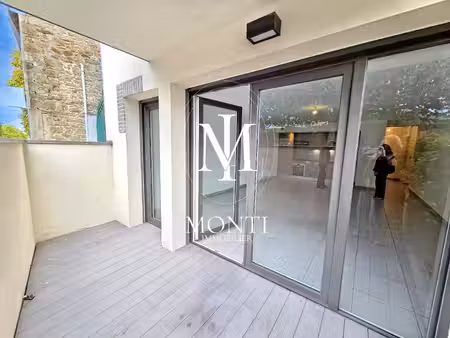 bel appartement t3 moderne à saint-malo  75 m²