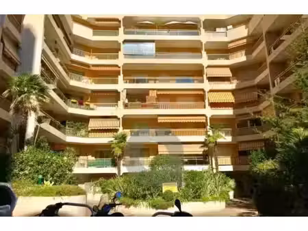 studio meublé frontière monaco