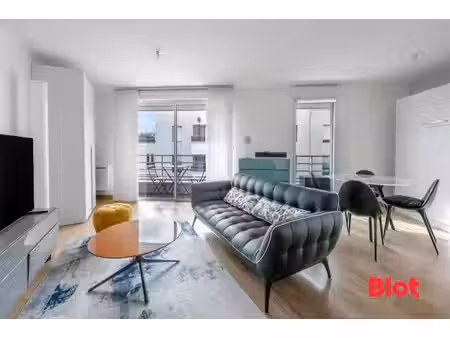 a vendre - la baule gare - grand studio + parking
