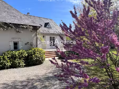 pruniers- hauts de beaumont-maison de 185 m2 (5 chambres) sur 1125 m2.