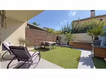 maison mitoyenne 2 chambres à hyères