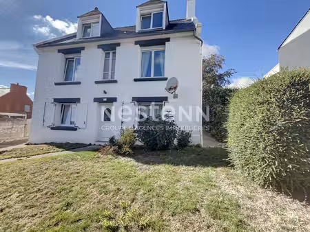 une maison familiale aux beaux volumes  idéale pour une grande famille