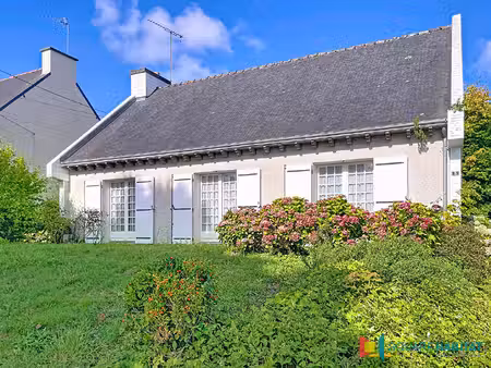maison plancoet : centre ville à pied environ 119 m2