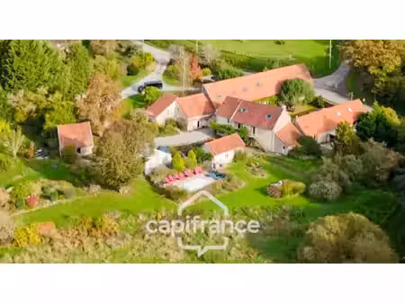 dpt creuse (23)  à vendre saint vaury propriété de 590 m2 avec plusieurs logements possibl