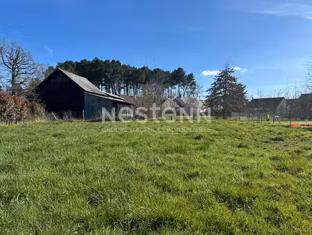 guecelard - terrain constructible en lotissement d'une surface de 500m²