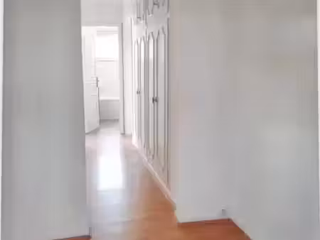 location appartement 3 pièces 95 m² à lingolsheim (67380)  950 €