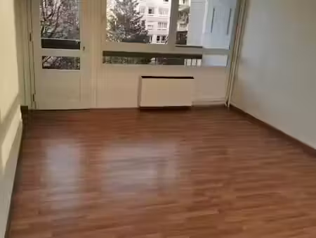 location appartement 3 pièces 69 m² à pierre-benite (69310)  1 100 €