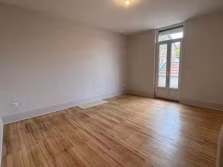 location appartement 5 pièces 110.27 m² à romans-sur-isere (26100)  950 €