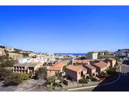 location appartement 3 pièces 91 m² à bastia (20200)  1 100 €