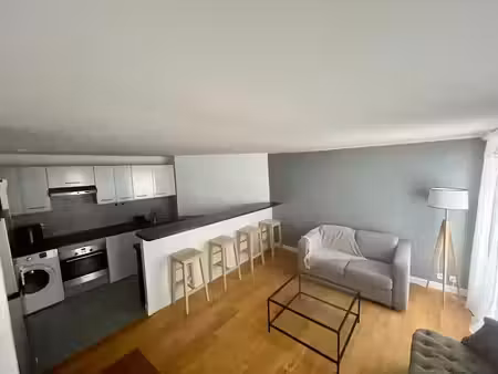 location meublée appartement 2 pièces 34 m² à charenton-le-pont (94220)  1 100 €