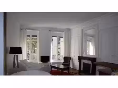 location meublée appartement 2 pièces 57 m² à lyon 4ème (69004)  1 267 €