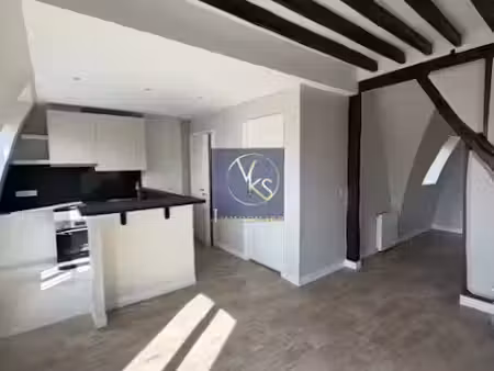 location appartement 1 pièce 30.7 m² à paris 11ème (75011)  1 320 €