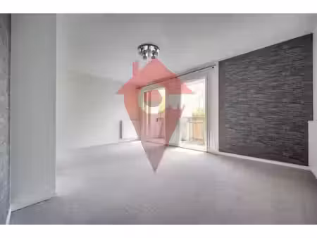 location appartement 3 pièces 57 m² à vigneux-sur-seine (91270)  1 241 €