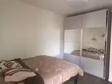 location meublée appartement 3 pièces 65 m² à nanterre (92000)  1 700 €