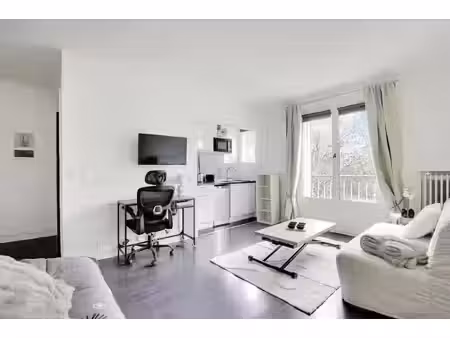 location meublée appartement 1 pièce 25 m² à paris 16ème (75016)  1 790 €