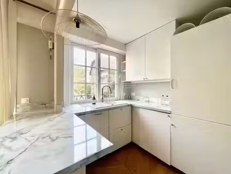 location meublée appartement 2 pièces 52.78 m² à neuilly-sur-seine (92200)  2 240 €