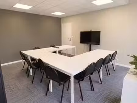 location bureaux et commerces à nantes (44000) : à louer / 135m² nantes