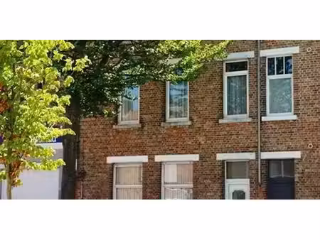 studio à louer à sint-andries pour € 539 avec 5 chambres à coucher