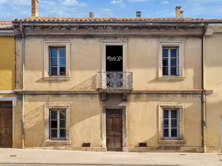 apt – maison de caractère à réinventer au cœur du luberon maison ancienne env. 90 m² • 2 c