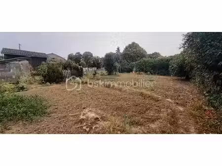 terrain constructible neuf à vendre