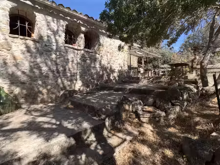 a vendre - maison authentique à fontjoncouse