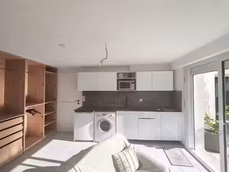 location meublée appartement 1 pièce 30 m² à brignoles (83170)  500 €