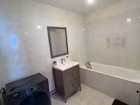 location meublée appartement 5 pièces 80 m² à osny (95520)  550 €