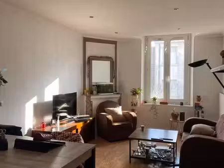 t3 centre ville - 65m2