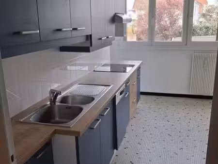 appartement t3 université (chauffage compris)