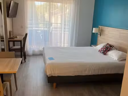 studio meublé 25 m2 quartier mairie le cannet