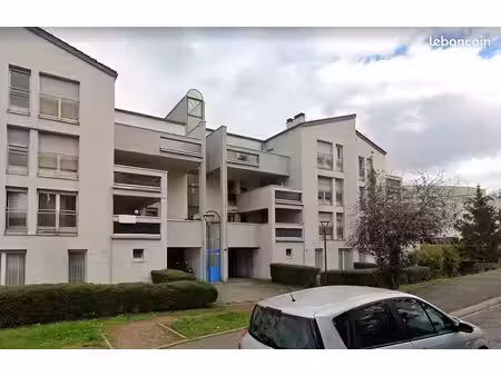 appartement 3 pièces 98 m²