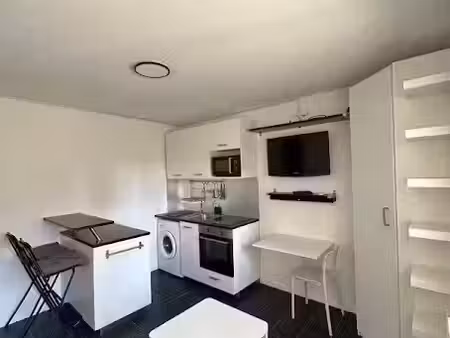 location meublée appartement 1 pièce 18 m² à montpellier (34000)  580 €