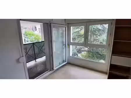 location appartement 1 pièce 20 m² à nantes (44000)  590 €