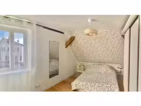 location meublée appartement 1 pièce 25 m² à strasbourg (67000)  585 €