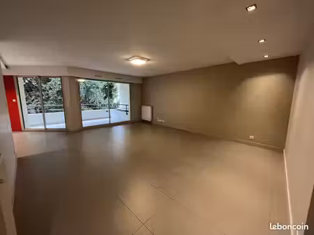 appartement 3 pièces 88 m²