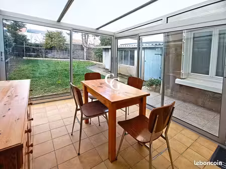 pavillon 3 pièces 64 m²