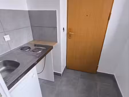 studio 18.5