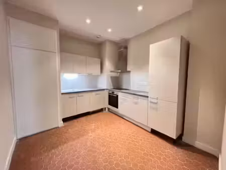 location appartement 2 pièces 41 m² à marseille 6ème (13006)  640 €