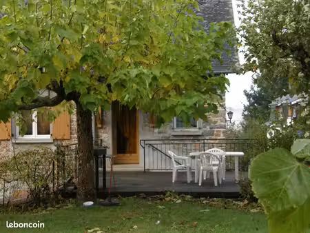 grand t3 90 m² avec terrasse   près du centre ville de tulle dans parc arboré