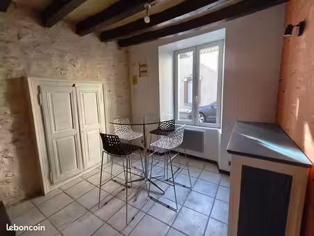 appartement t3 meublé laval centre ville