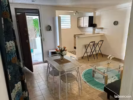 location t2 meublé le gosier