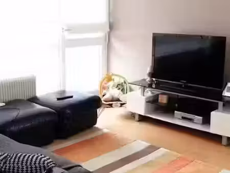 location appartement 2 pièces 42 m² à nancy (54000)  660 €