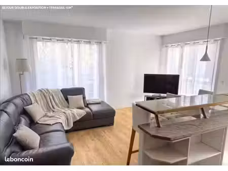 appartement 2 pièces meublé 45 m² avec terrasse de 10 m² – suresnes centre-ville