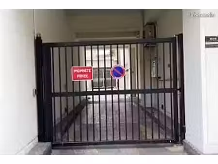 parking à louer