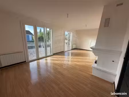 maison 1 pièce 87 m²