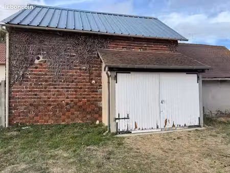 ◊ à louer – grange 60 m² – stockage / artisan – coudres –